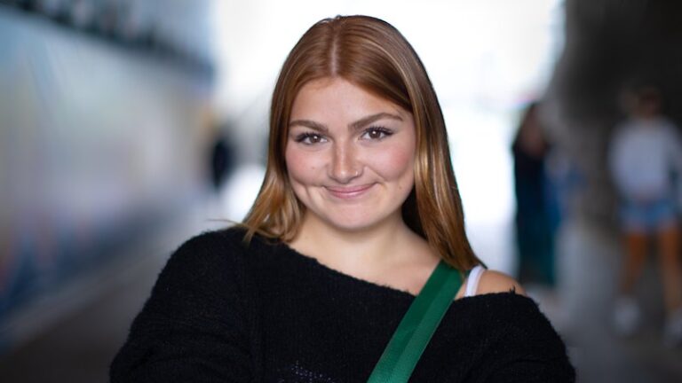 school-leavers-face-tough-choices-amid-declining-atar-results-1