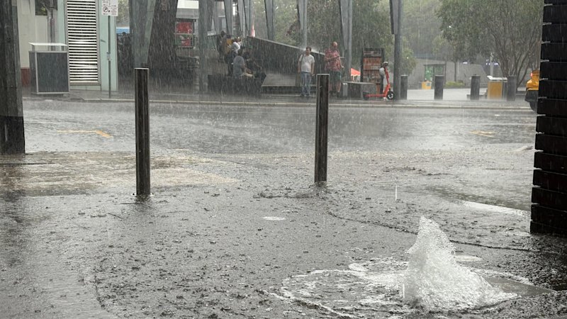 severe-christmas-eve-storm-leaves-thousands-in-brisbane-without-power