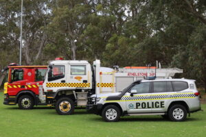south-australia-police-urges-vigilance-amid-bushfire-threat