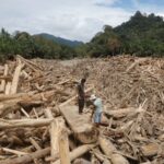 sumatra-faces-catastrophic-floods-as-local-governments-seek-aid