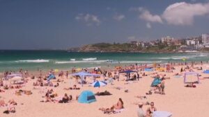 sydney-braces-for-extreme-heat-as-temperatures-surge-above-40-c
