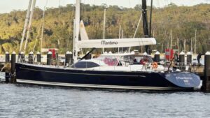 sydney-to-hobart-eden-s-trophy-brings-cheer-to-retired-crews
