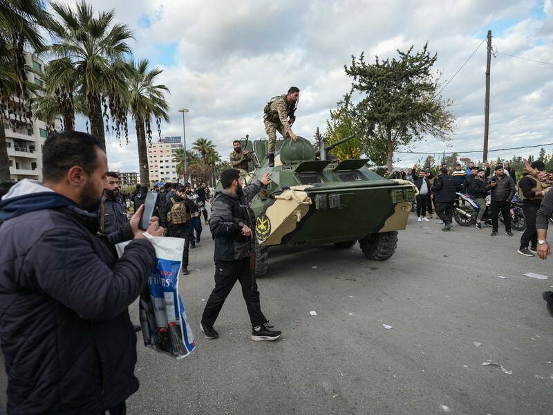 syria-enforces-curfew-in-latakia-after-violent-protests-erupt