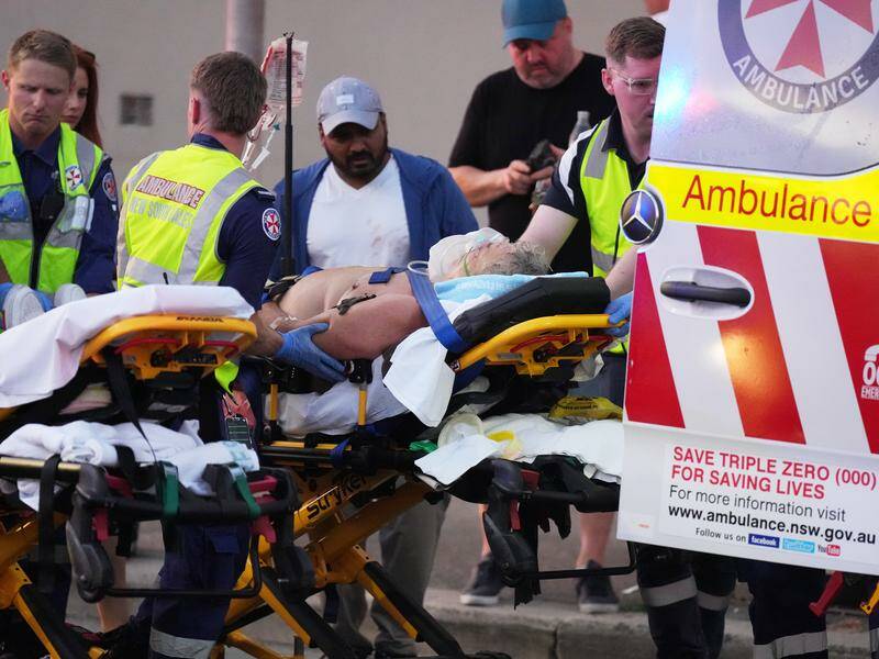 ten-dead-suspected-explosive-device-found-after-bondi-shooting