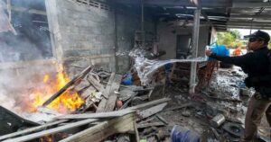 thai-and-cambodian-civilian-deaths-rise-amid-renewed-border-clashes