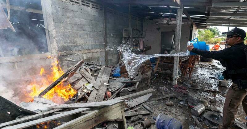 thai-and-cambodian-civilian-deaths-rise-amid-renewed-border-clashes