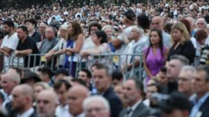 thousands-honor-bondi-terror-victims-on-national-day-of-reflection