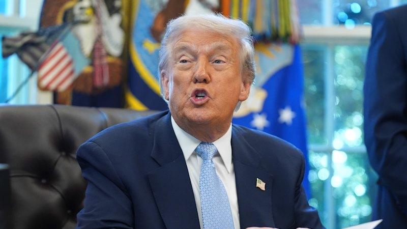 trump-proposes-major-tax-cuts-funded-by-tariffs-experts-skeptical