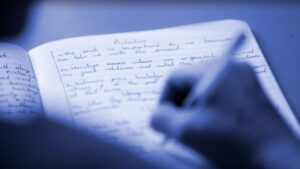 two-queensland-teachers-banned-for-sexual-relations-with-students