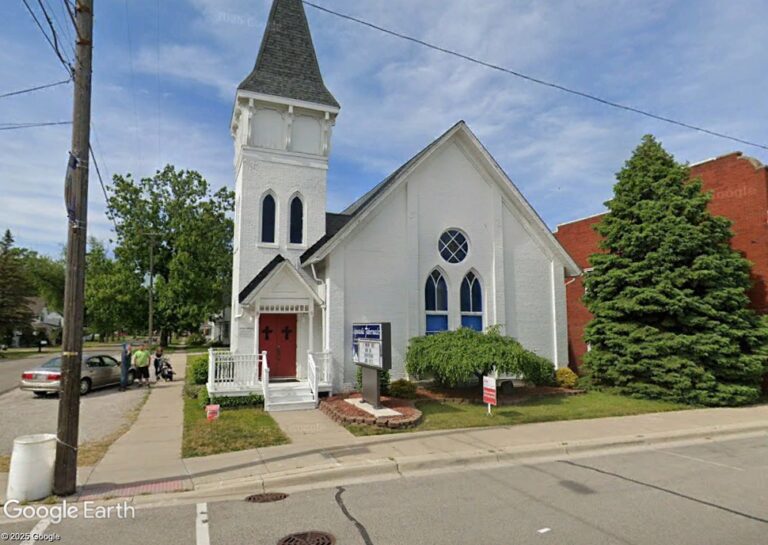 unique-caf-opening-in-historic-chapel-near-detroit-in-2024