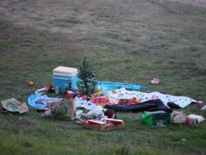 urgent-bondi-beach-shooting-leaves-12-dead-29-injured