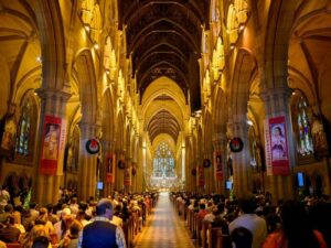 urgent-christmas-message-light-prevails-amid-tragedy-in-sydney