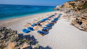 urgent-experts-predict-five-major-travel-trends-for-2026