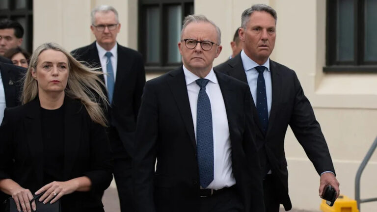 urgent-man-arrested-at-bondi-vigil-shouts-blood-on-your-hands-