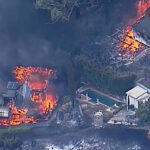 urgent-nsw-fires-rage-on-as-thunderstorms-threaten-homes