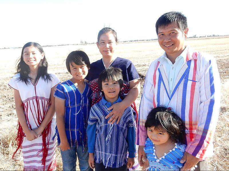 urgent-report-half-of-refugees-in-australia-face-racism