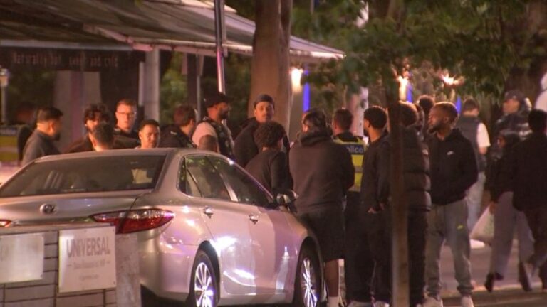 urgent-two-men-hospitalized-after-machete-attack-in-melbourne