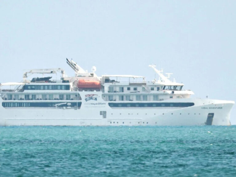 urgent-update-coral-adventurer-hits-reef-80-passengers-aboard