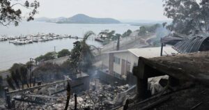 urgent-update-dozen-homes-lost-as-bushfires-rage-in-nsw