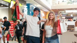 urgent-update-perth-shoppers-surge-for-boxing-day-sales-today
