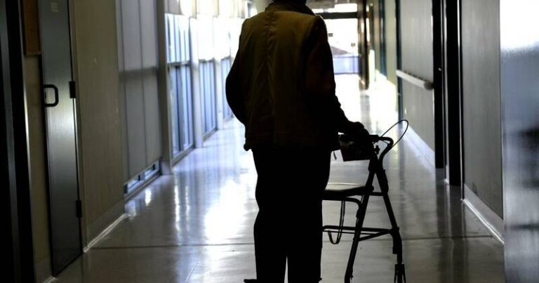 urgent-warning-australia-faces-shortage-of-35-000-aged-care-workers