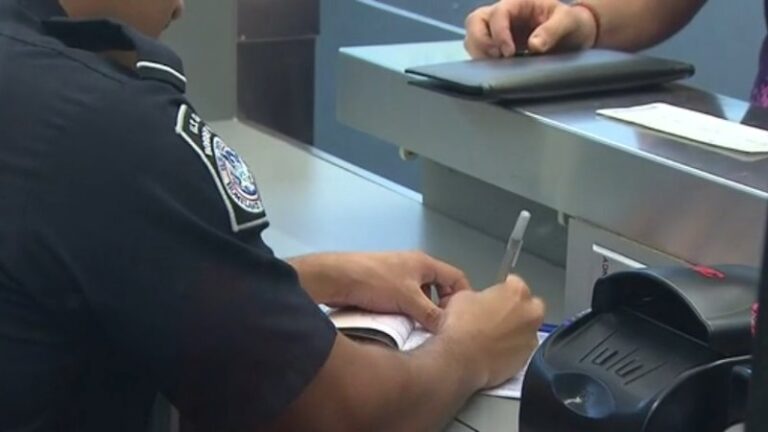 us-to-require-five-year-social-media-history-from-visitors