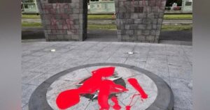 vandals-deface-melbourne-police-memorial-in-shocking-attack