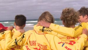 wa-lifesavers-unite-in-perth-to-honor-bondi-terror-victims
