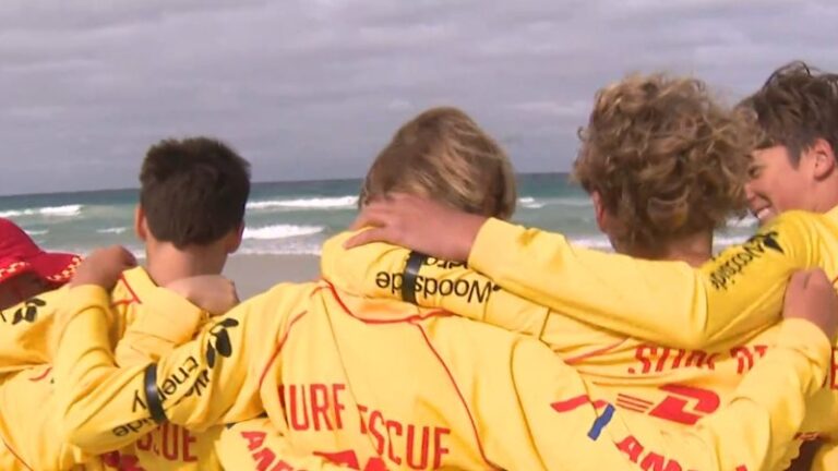 wa-lifesavers-unite-in-perth-to-honor-bondi-terror-victims