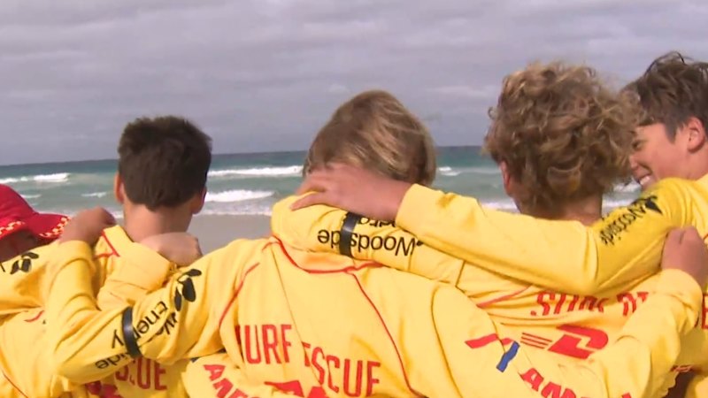 wa-lifesavers-unite-in-perth-to-honor-bondi-terror-victims