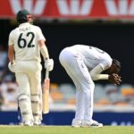 weatherald-offers-support-to-england-after-fielding-errors