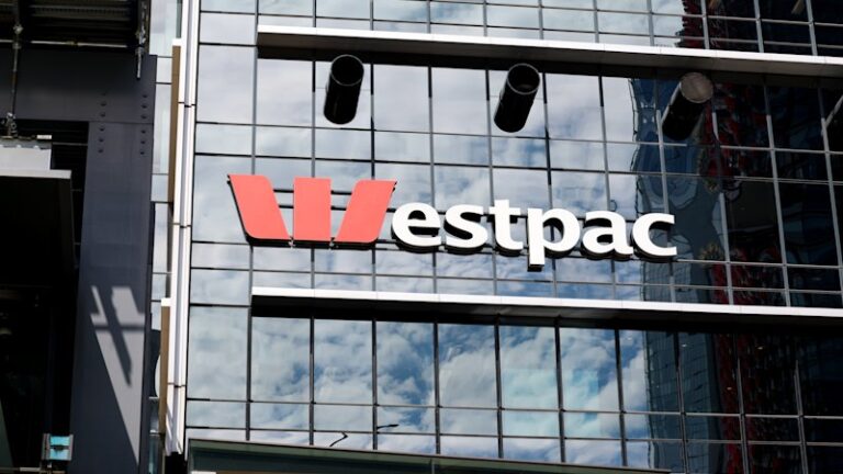 westpac-faces-major-banking-outage-affecting-thousands-of-customers