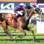 Angel Undercover wins at Ascot for jockey Zephen Johnston-Porter