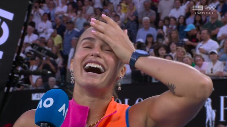 aryna-sabalenka-celebrates-first-round-win-with-legends-federer-and-laver