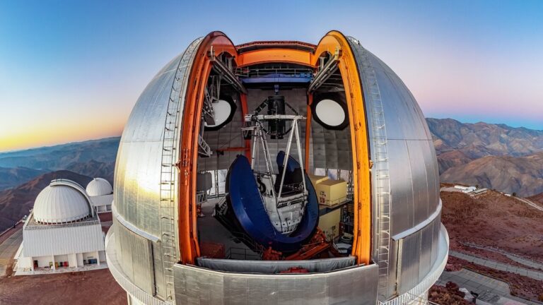 astrophysicists-uncover-clues-to-dark-energy-mystery-in-new-survey