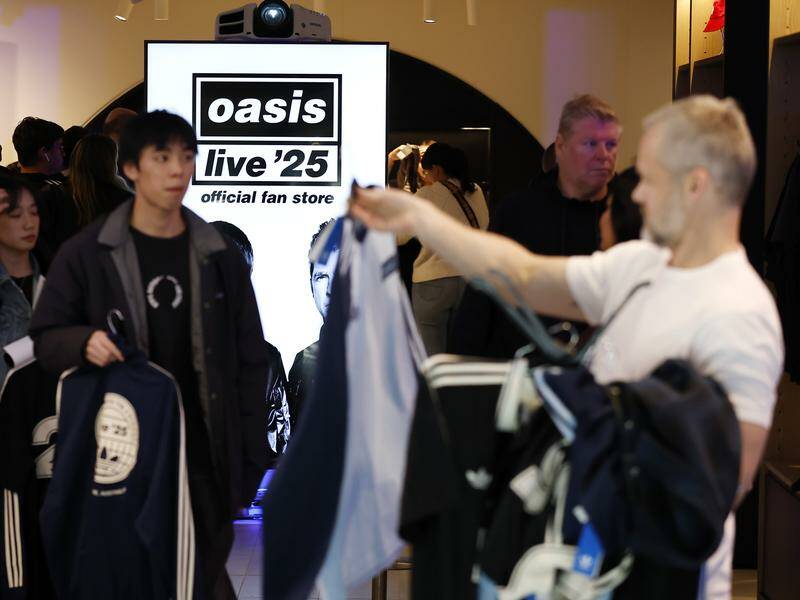 australian-spending-surges-as-events-boost-economic-outlook