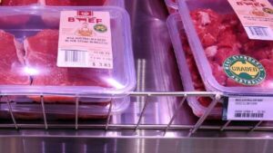 china-imposes-beef-tariffs-threatening-1-billion-australian-trade