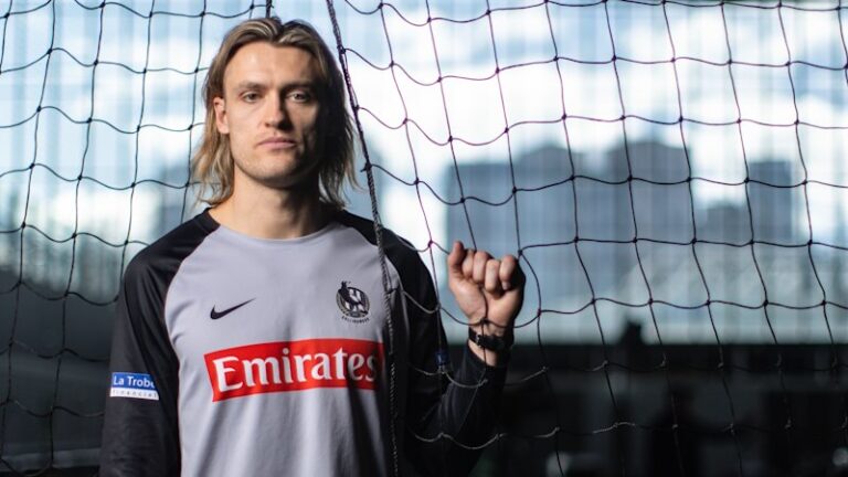 darcy-moore-s-injury-raises-concerns-for-collingwood-s-season-opener