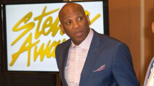 donnie-mcclurkin-denies-sexual-abuse-accusations-in-lawsuit
