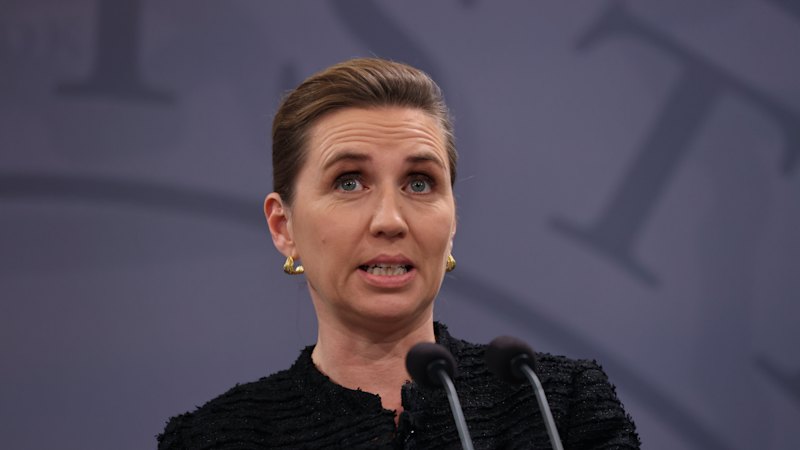 european-leaders-respond-firmly-to-trump-s-greenland-tariff-threats