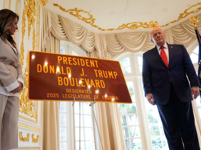 florida-road-renamed-in-honor-of-donald-trump-near-mar-a-lago