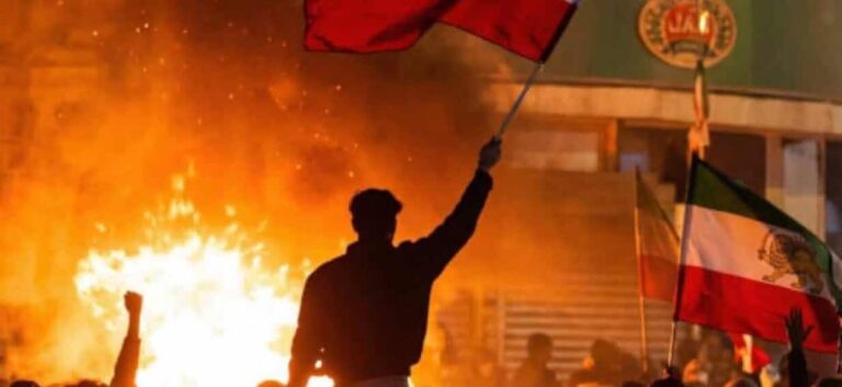 iranian-protester-reveals-fear-amid-authorities-crackdown