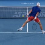 jakub-mensik-stuns-sydney-crowd-with-epic-tweener-shot
