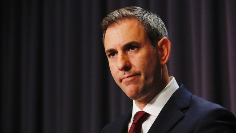 jim-chalmers-backs-jerome-powell-amid-trump-investigation-claims