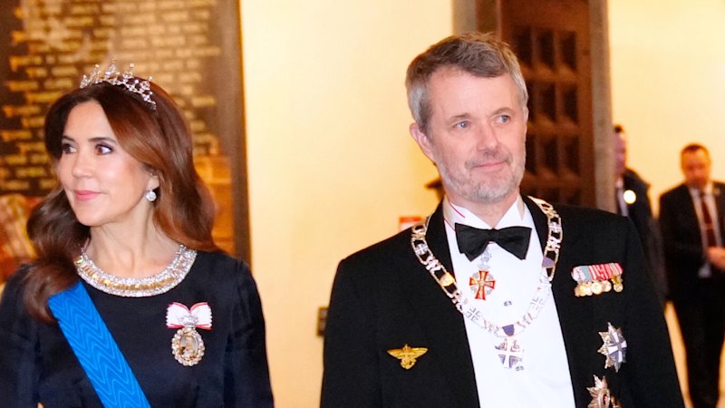 king-frederik-x-visits-greenland-amid-us-denmark-tensions