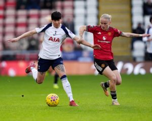 leicester-set-to-sign-ashleigh-neville-from-tottenham-hotspur