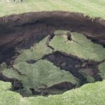 massive-sinkhole-opens-near-north-east-link-tunneling-site