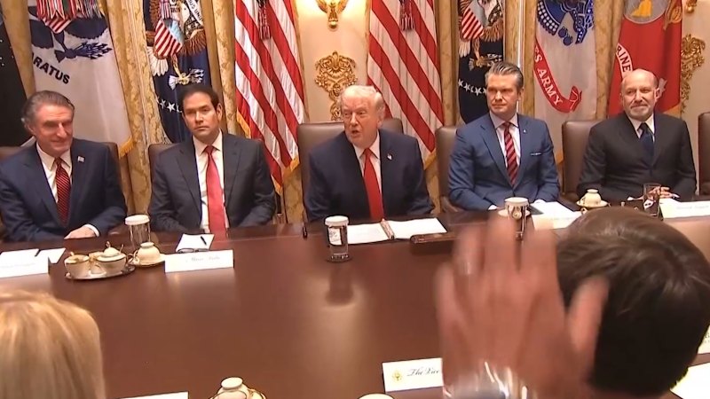 minneapolis-community-seeks-justice-after-fatal-ice-shootings