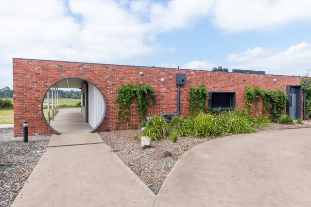 pakenham-golf-course-shuts-down-uncertain-future-ahead