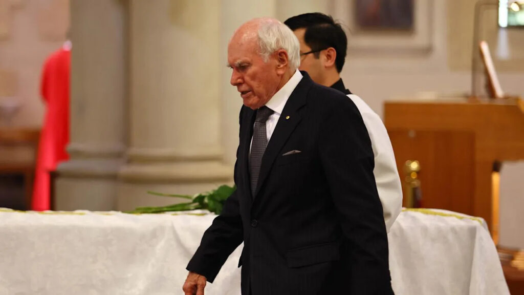 political-leaders-unite-to-honor-ron-boswell-at-state-funeral